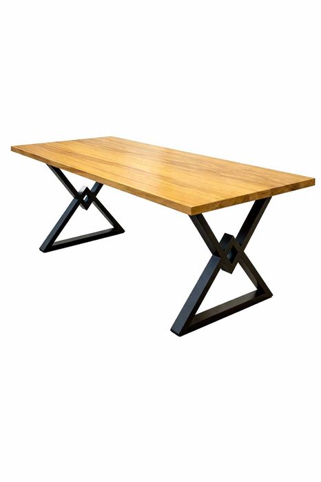 Stół dębowy z metalowymi nogami - Styl Loft