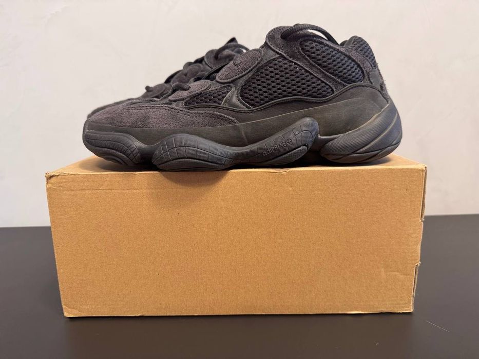 Adidas Yeezy 500 Utility Black кросівки 42 2/3 стан нових