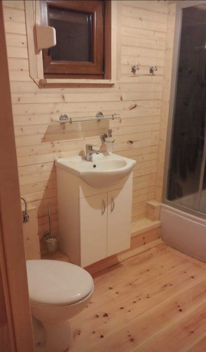 Domki letniskowe i całoroczne – pełne wykończenie, sauna, toaleta