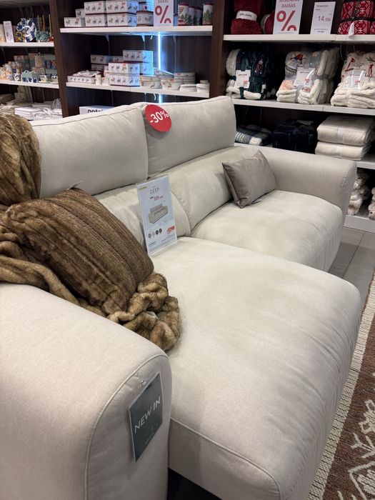 Sofá Gato Preto modelo Deep