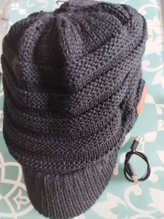 : *Chapéu ,gorro,  Musical Bluetooth  + Chamada AUTONOMIA 10H,AQUECE!