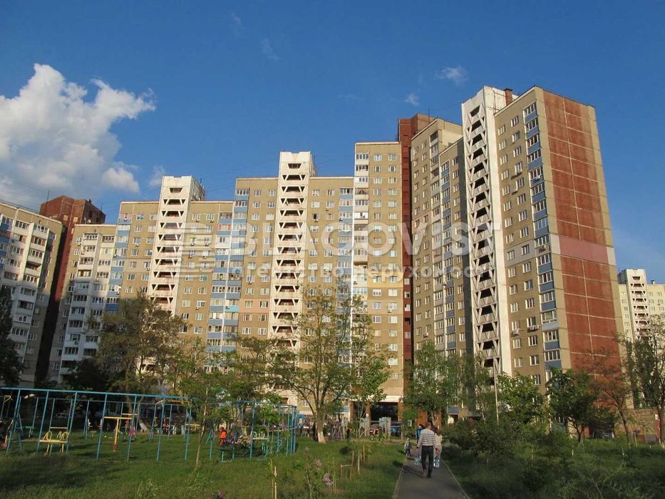 Продаж 2 кім кв вул. Заболотного, 28 Голосіївський р-н Метро Теремки Сертифікат розглядаємо