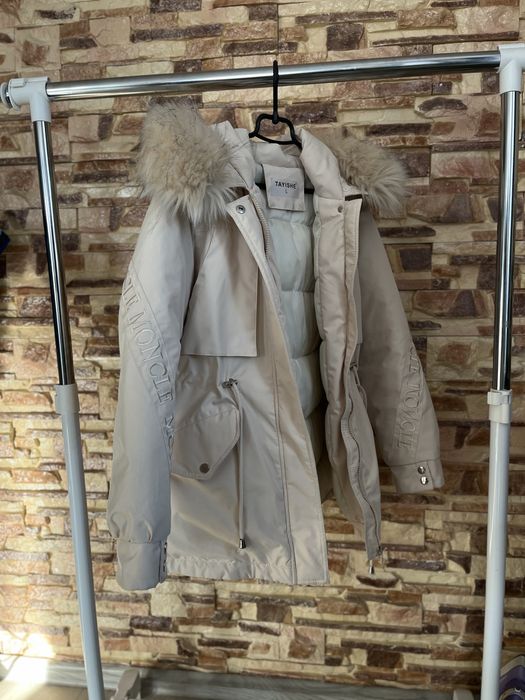 продам нову куртку
