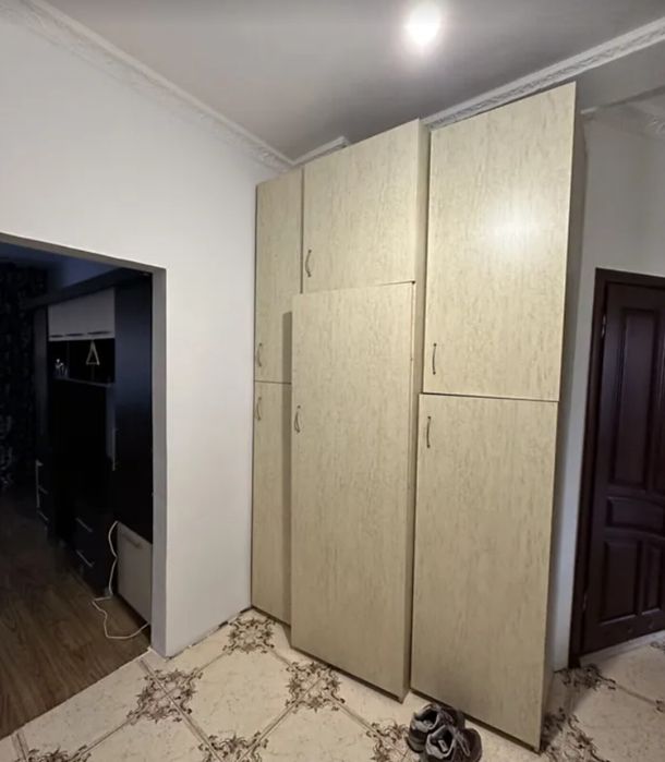 Продаж 3к квартири 72 кв. м на вул. Академіка Студинського