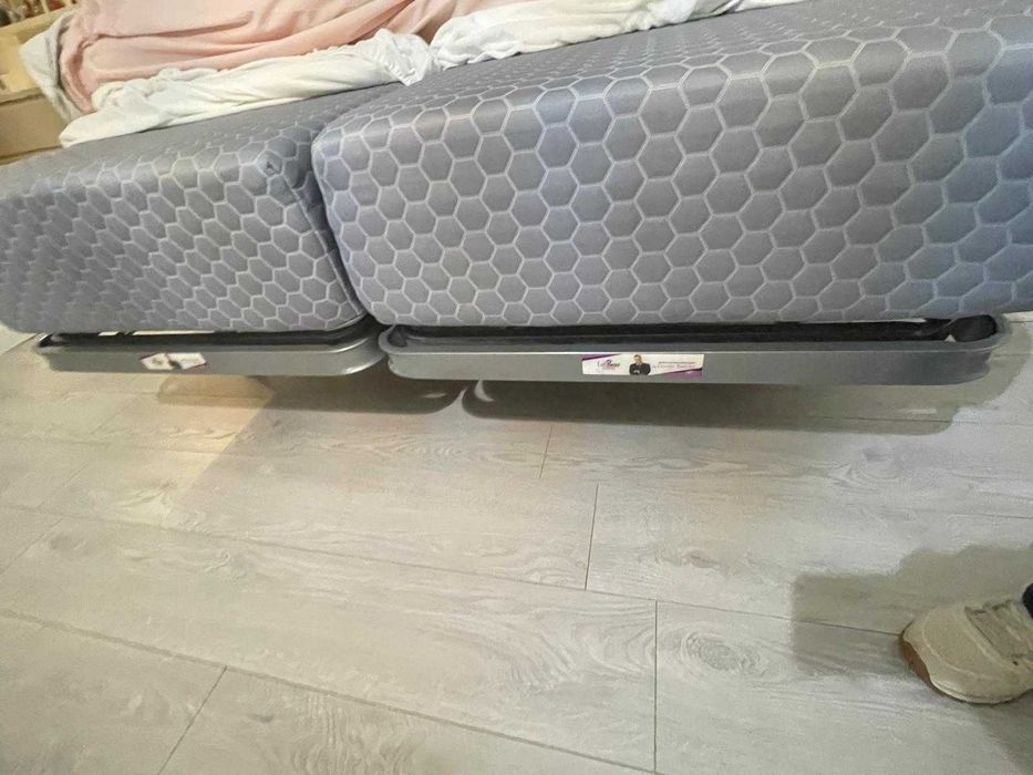 cama articulada em excelente estado com muito pouco uso