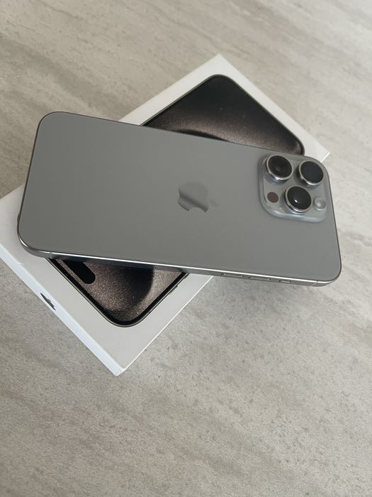 Iphone 15 pro max 256gb - Como Novo