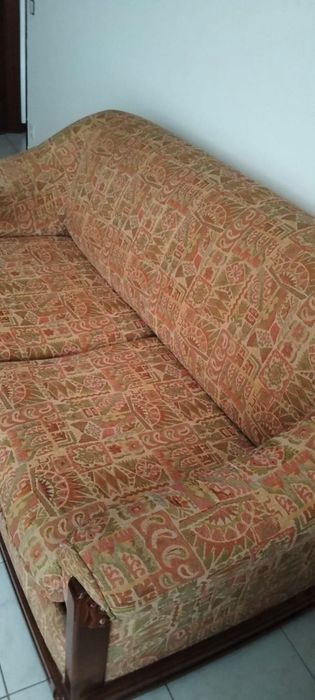 Conjunto sofá cama e poltrona