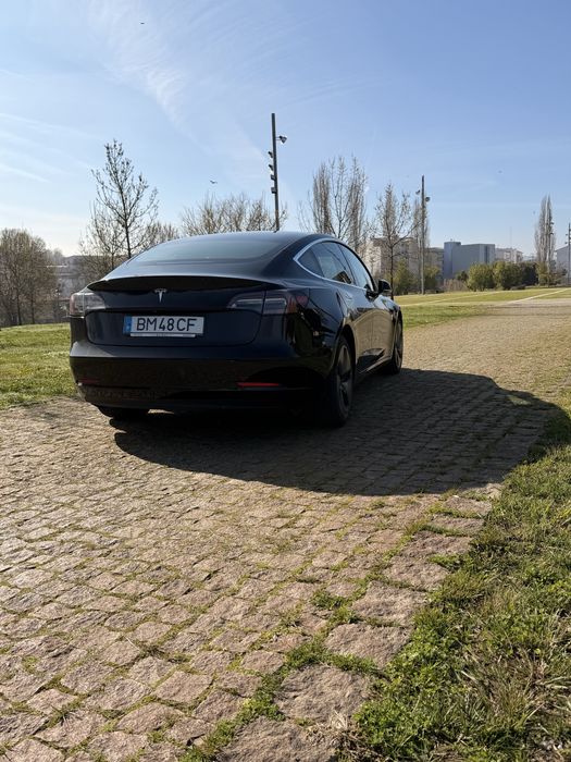 Tesla model 3 dual motor long range