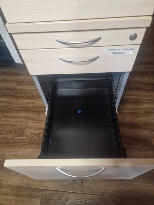 Kontenerek pod biurko Szafka komoda pod biurko do biur szkół kolor BUK