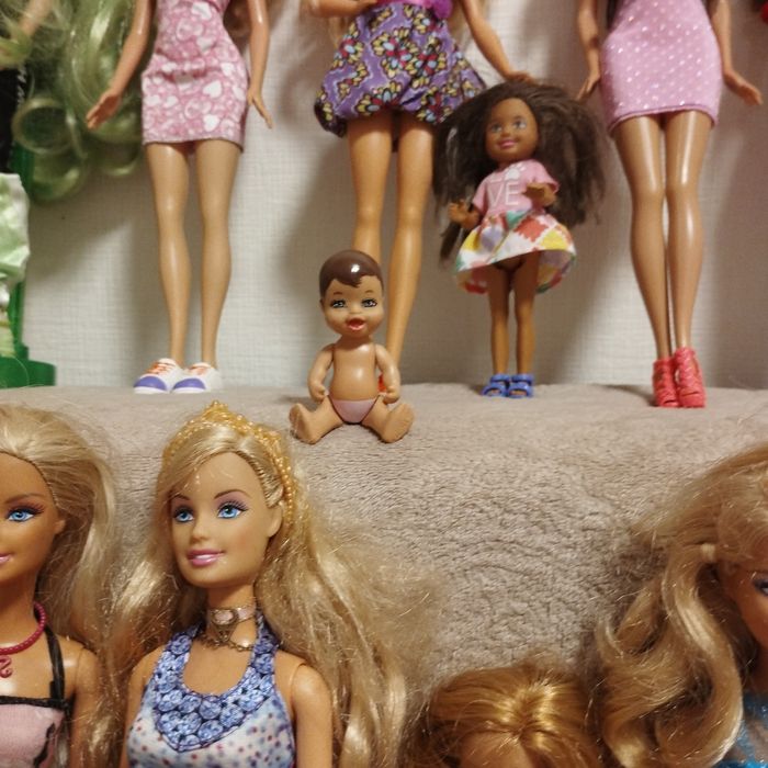 Лялька барбі оригінал