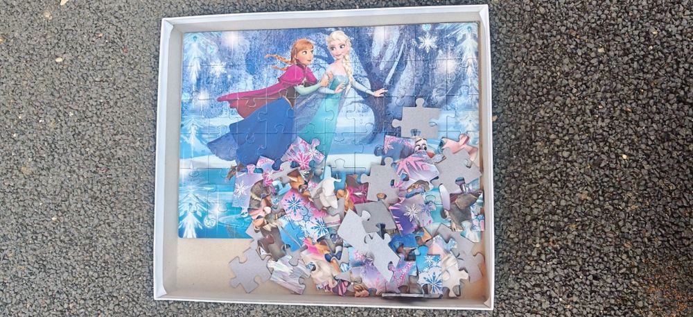 2x60  Puzzle Frozen