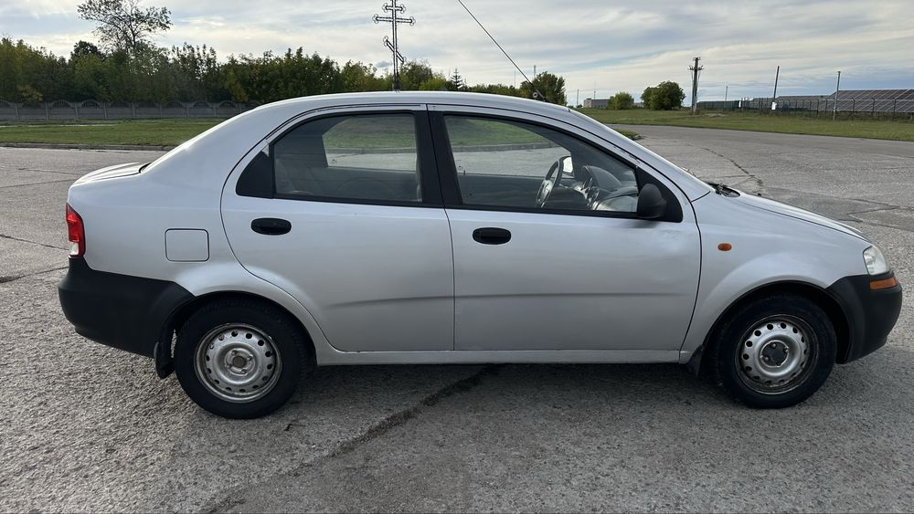 Chevrolet Aveo T200