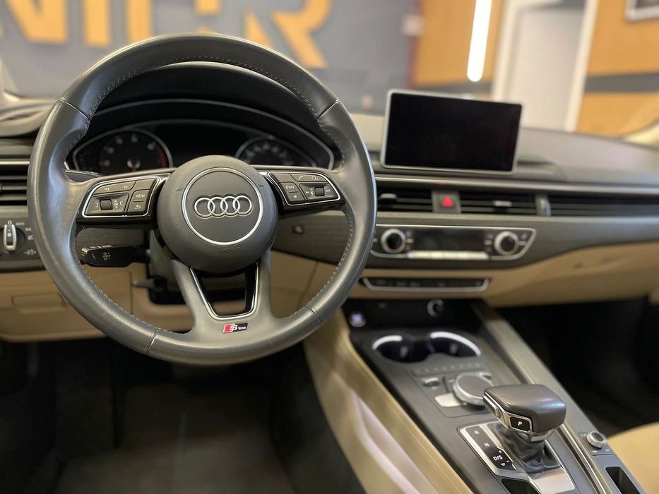 Audi A4Limousine