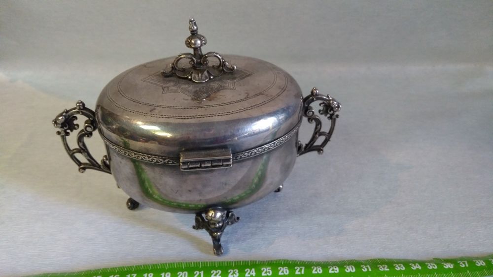 Cukiernica polska platerowa sygnowana Fraget w cenie 1000 zł