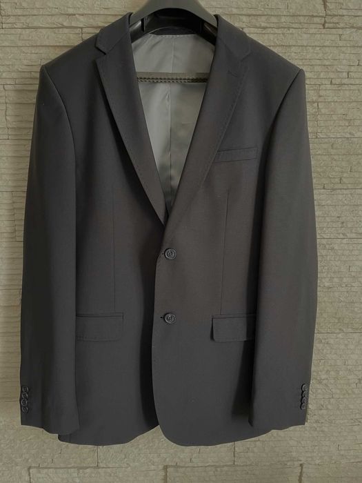 Czarny garnitur męski Bytom