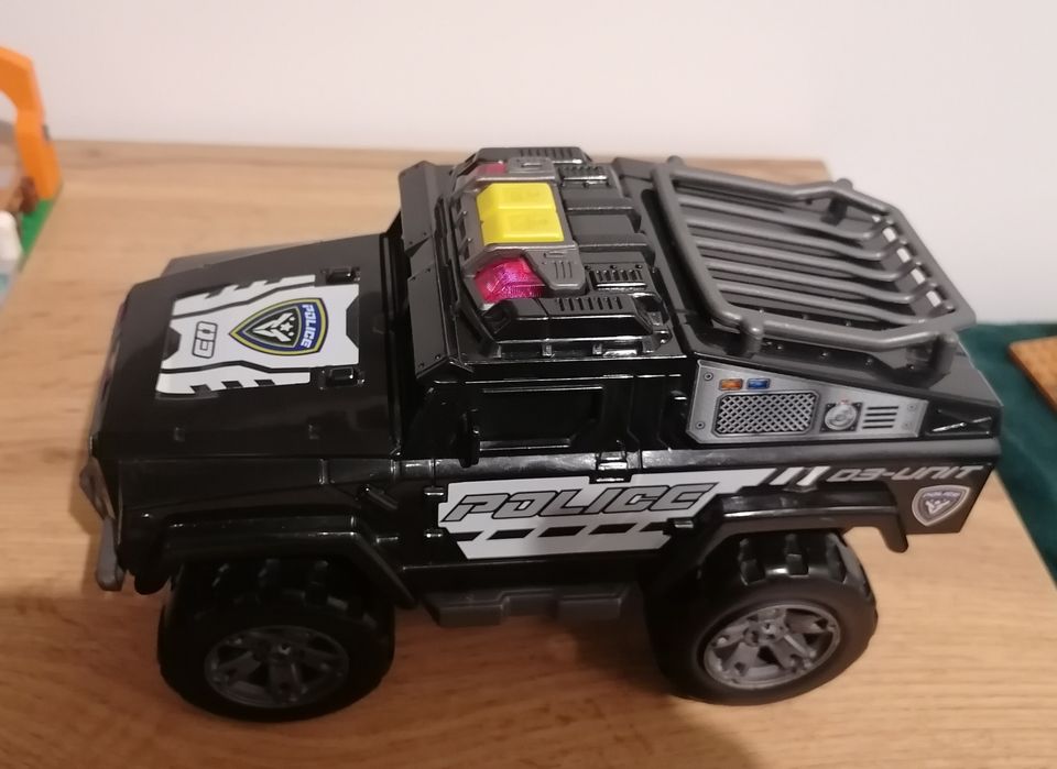 Duże Auto Policyjne ze światłami i dźwiękami