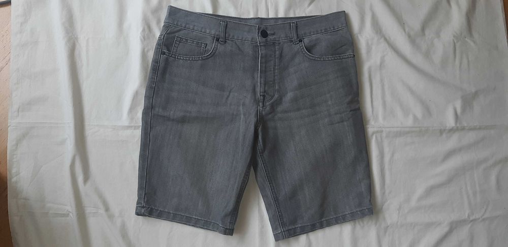 Шорти джинсові на чоловіка DenimCo розмір 34