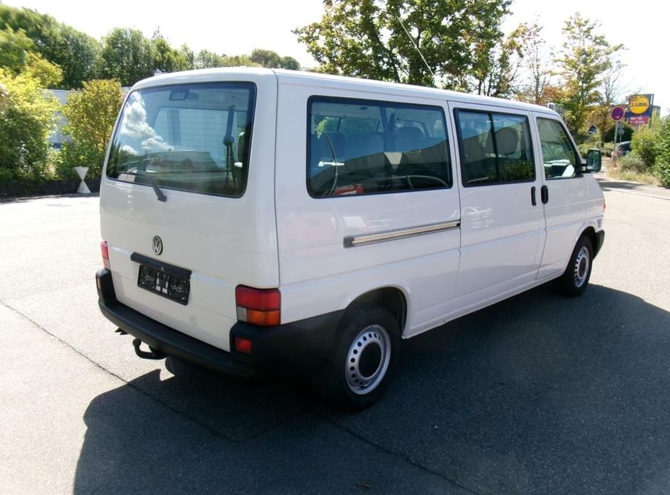 Volkswagen T4 2004.