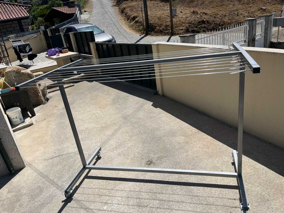 Estendal em tubo galvanizado