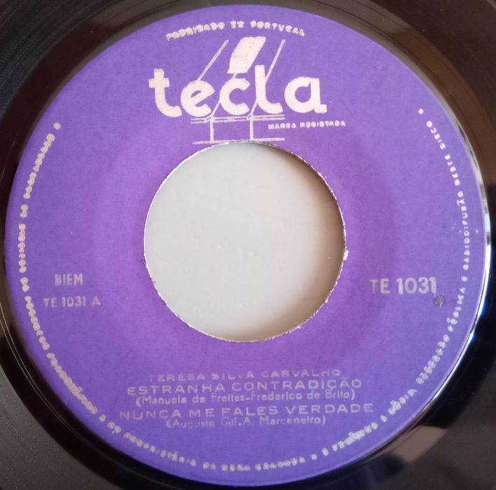 Teresa Silva Carvalho	- - - - -	Estranha Contradição	- - - - -	EP