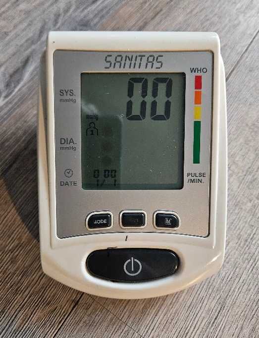 Sanitas Ciśnieniomierz naramienny.