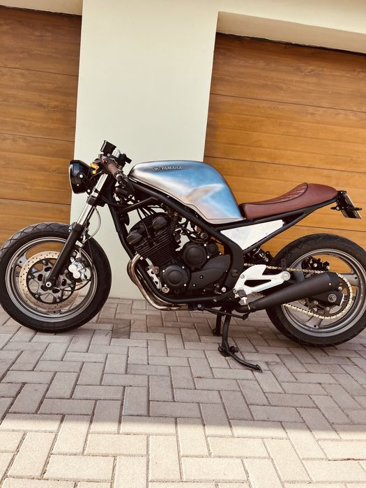 Yamaha xj600 cafe racer