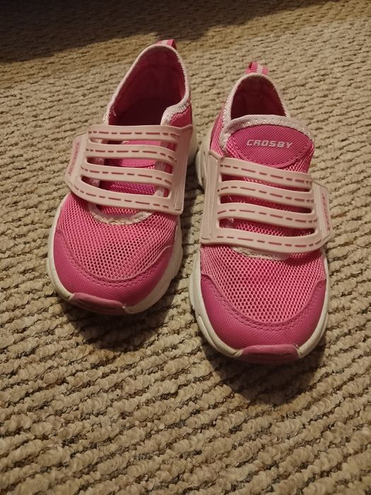 Кросівки для дівчинки
