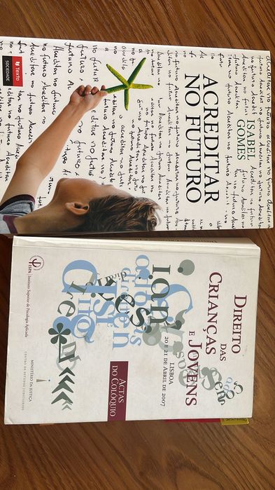 Livros de DireiTo e Criminologia (1-4 ano) como NOVOS