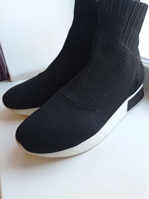 Продам сапожки стрейч