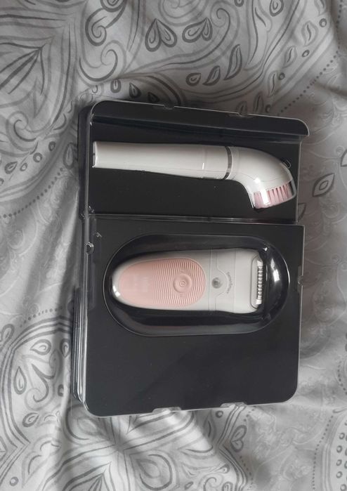 Depilator BRAUN Beauty 5 + sztoteczka do twarzy