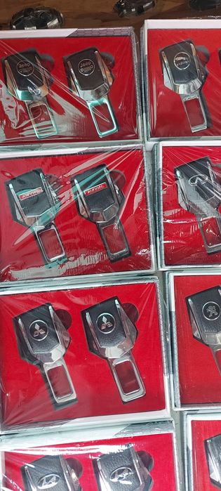 Заглушки в ремни безопасности