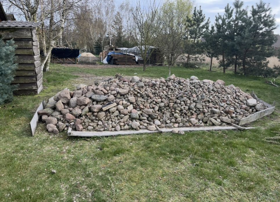 Oddam kamienie w Lednogórze