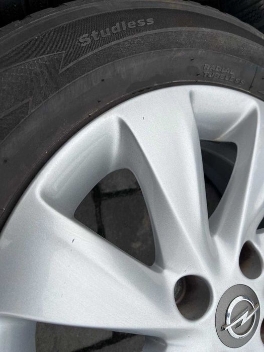 Felgi Opel Corsa D Adam Meriva 6Jx15H2 4x100 ET39 TPMS