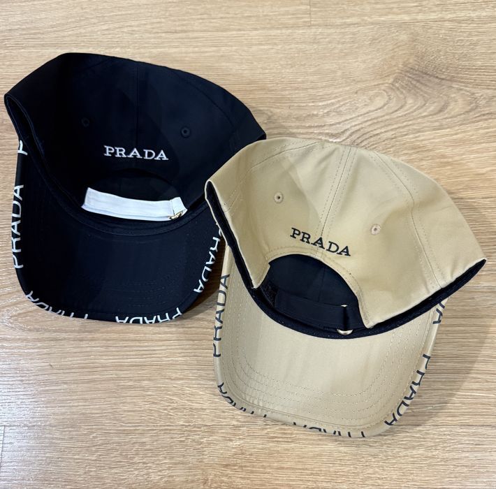 Кепка P беж чорна прада