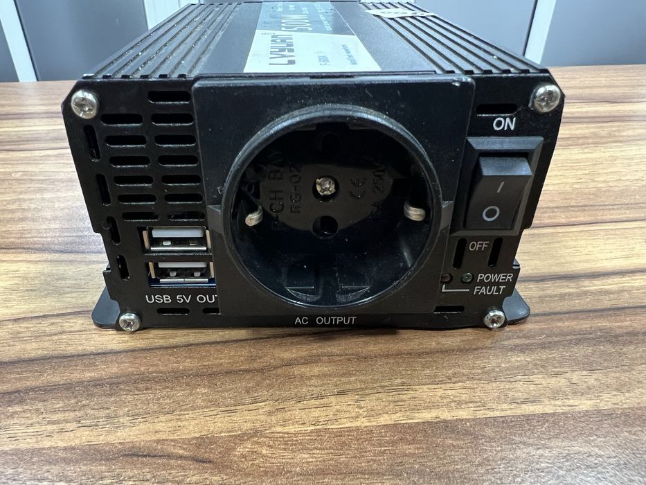 Інвертор 12 220 вольт