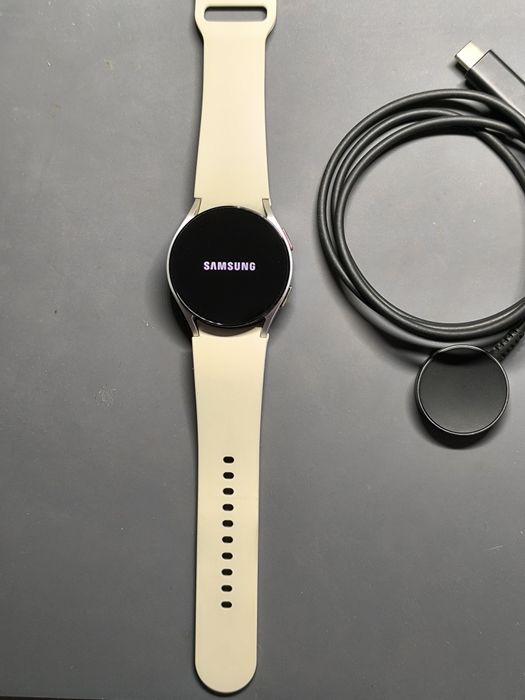 Samsung Galaxy Watch 6 40mm Gold