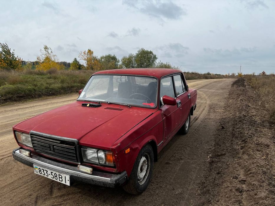 Продам ваз 2107 на повному ходу!