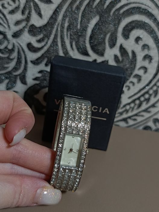 Жіночий годинник Via Lucia 181