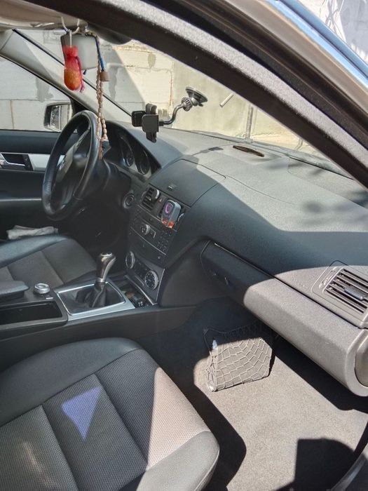 Продам авто Мерседес w 204 універсал