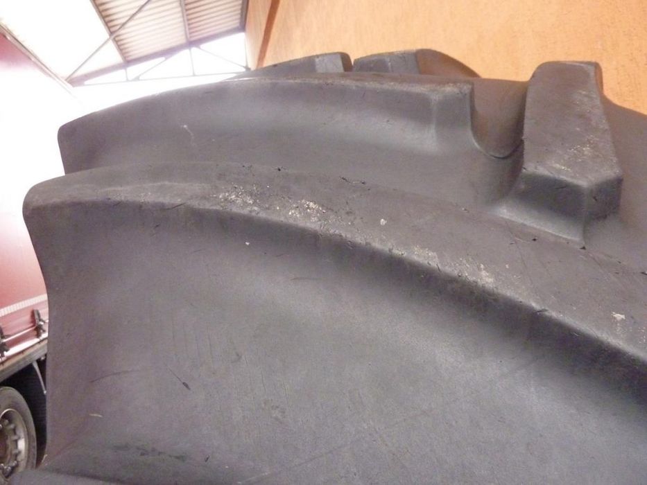 Opona używana rolnicza 900/60R38 MITAS SFT 3500zł W2219