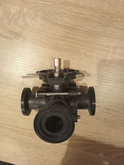 Магистральный запорный клапан Lemken