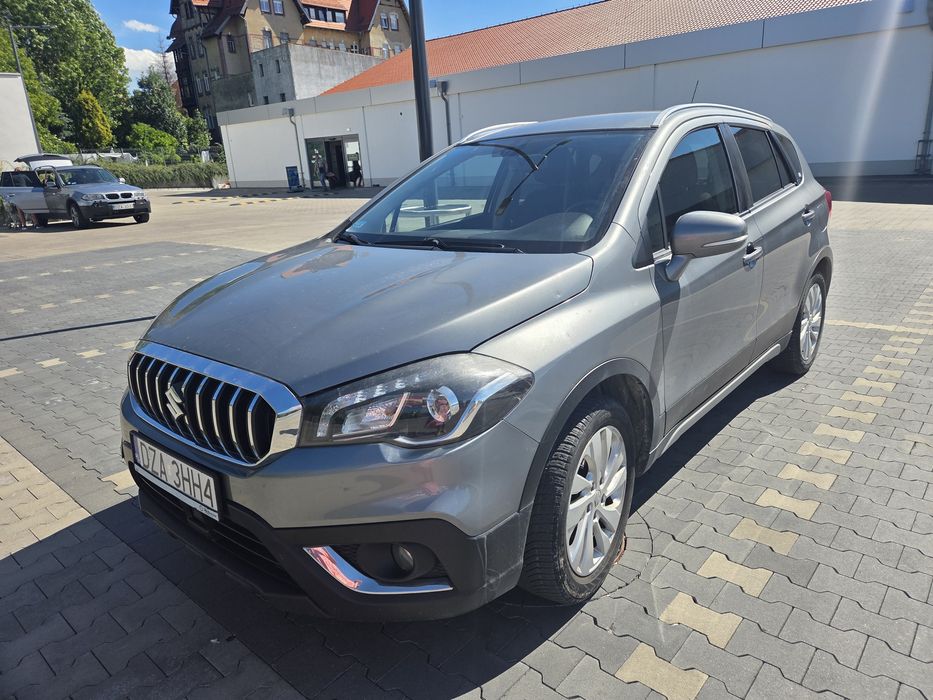 Suzuki S-Cross