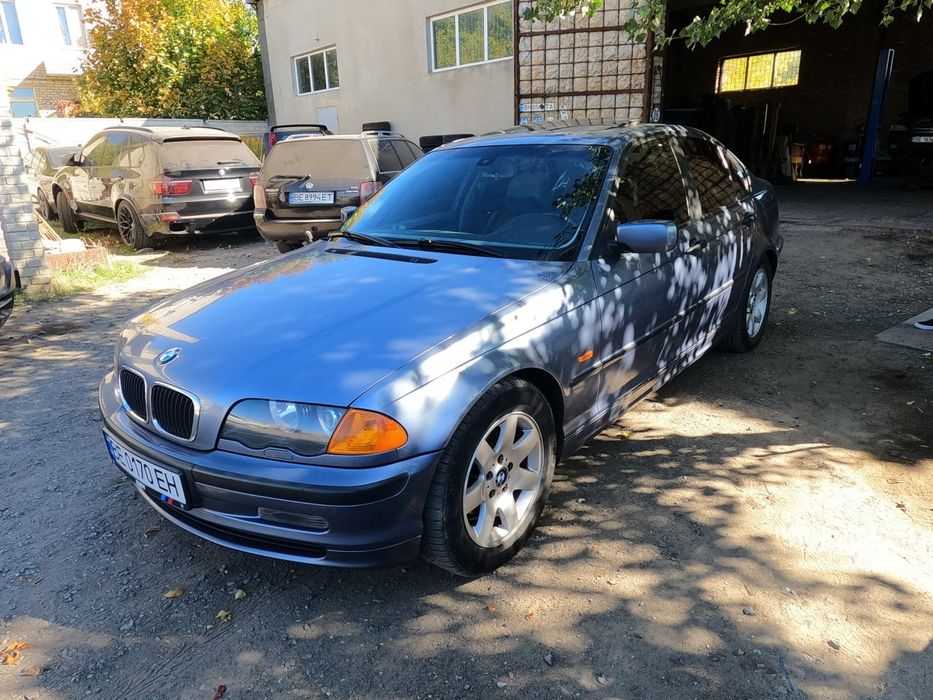 BMW E46 316I в хорошем состоянии Торг обмен на авто под ремонт