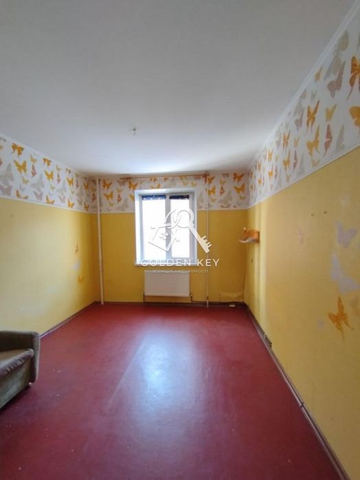 Продаж 3 кімнатної квартири з автономним опаленням на Павла Глазового