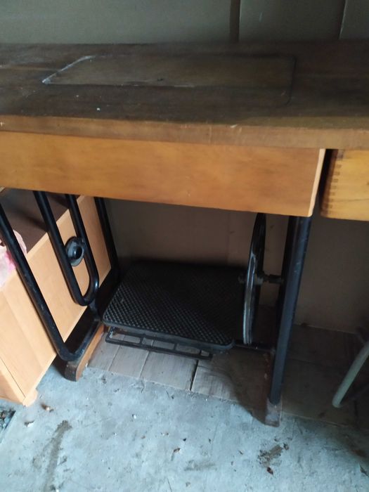 Sprzedam dół od maszyny 200 zł