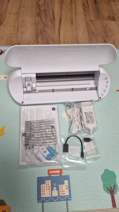 Ploter Silhouette Portrait 3