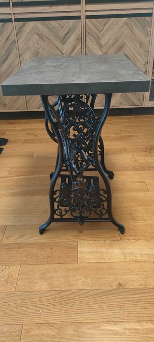 Stolik z maszyny do szycia Maszyna Singer