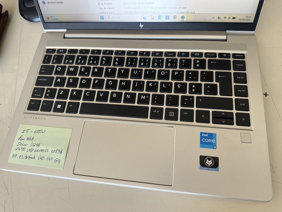 HP Elitebook 640 G9