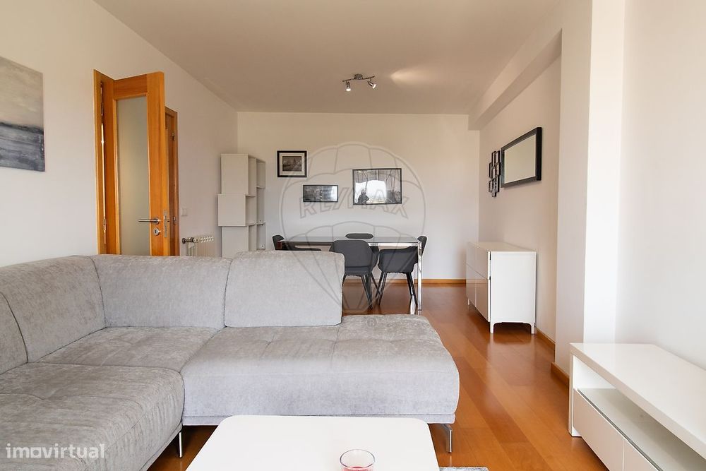 Apartamento T2 para arrendamento