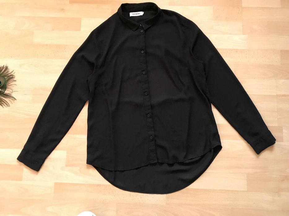 Жіноча стильна блуза, жіноча сорочка  з відкритою спиною 46-48  роз